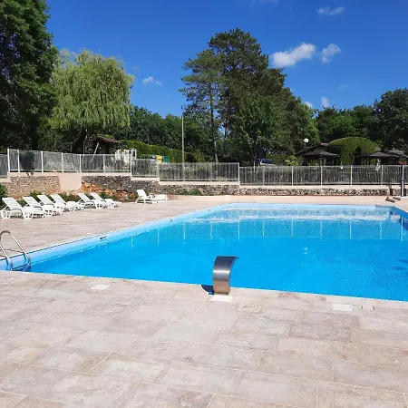 Parque de Campismo En Foret